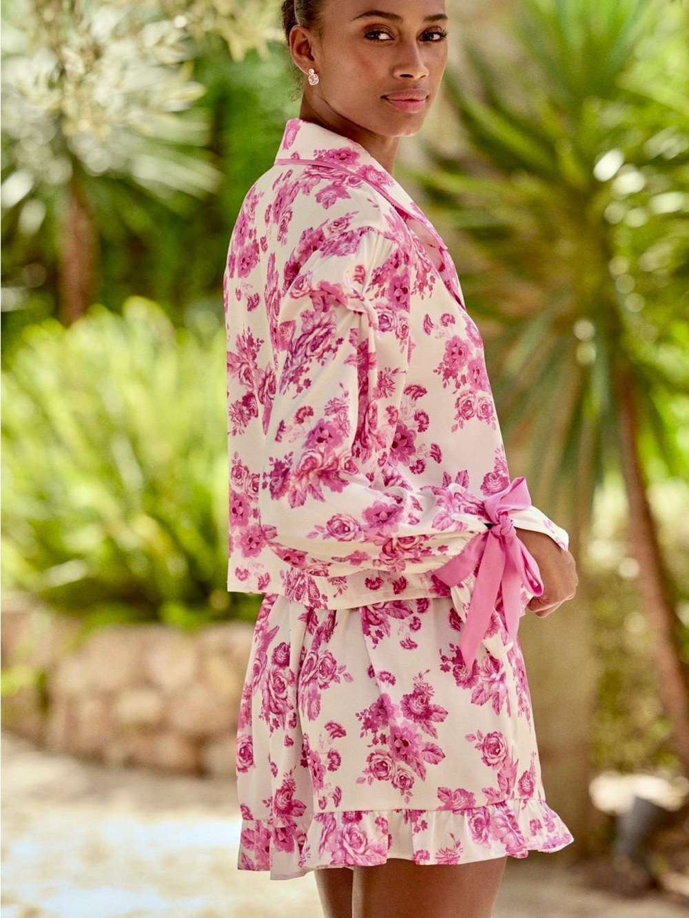 Beach Riot Pink Floral Satin Pajama Set - Picture 2 of 13